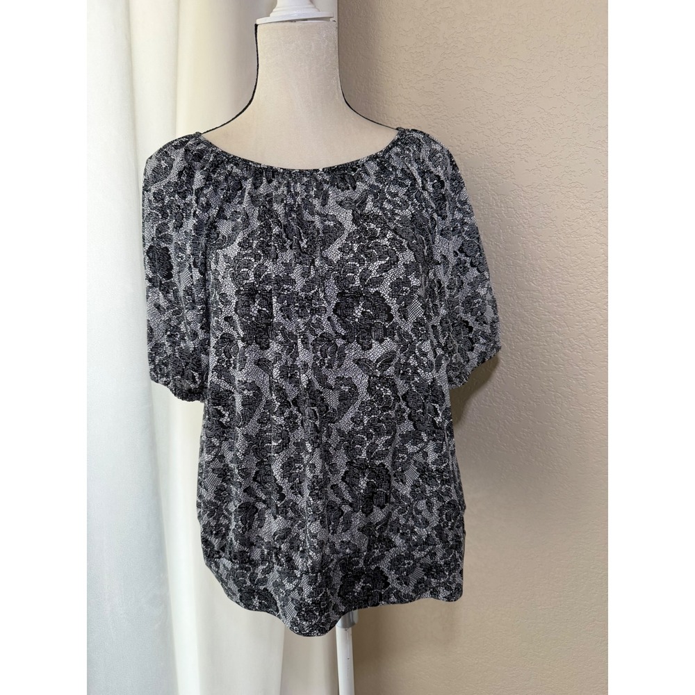 Cathy Daniels Women's XL Black White Floral Lace Print Blouse Short Sleeve Top